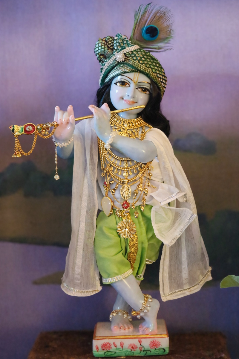 Trilayika Haar (Layered Necklace)